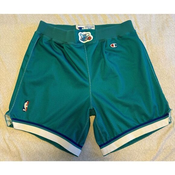 Charlotte Hornets Size 38 Vintage Champion Shorts Authentic Men Team Issue - Picture 1 of 7